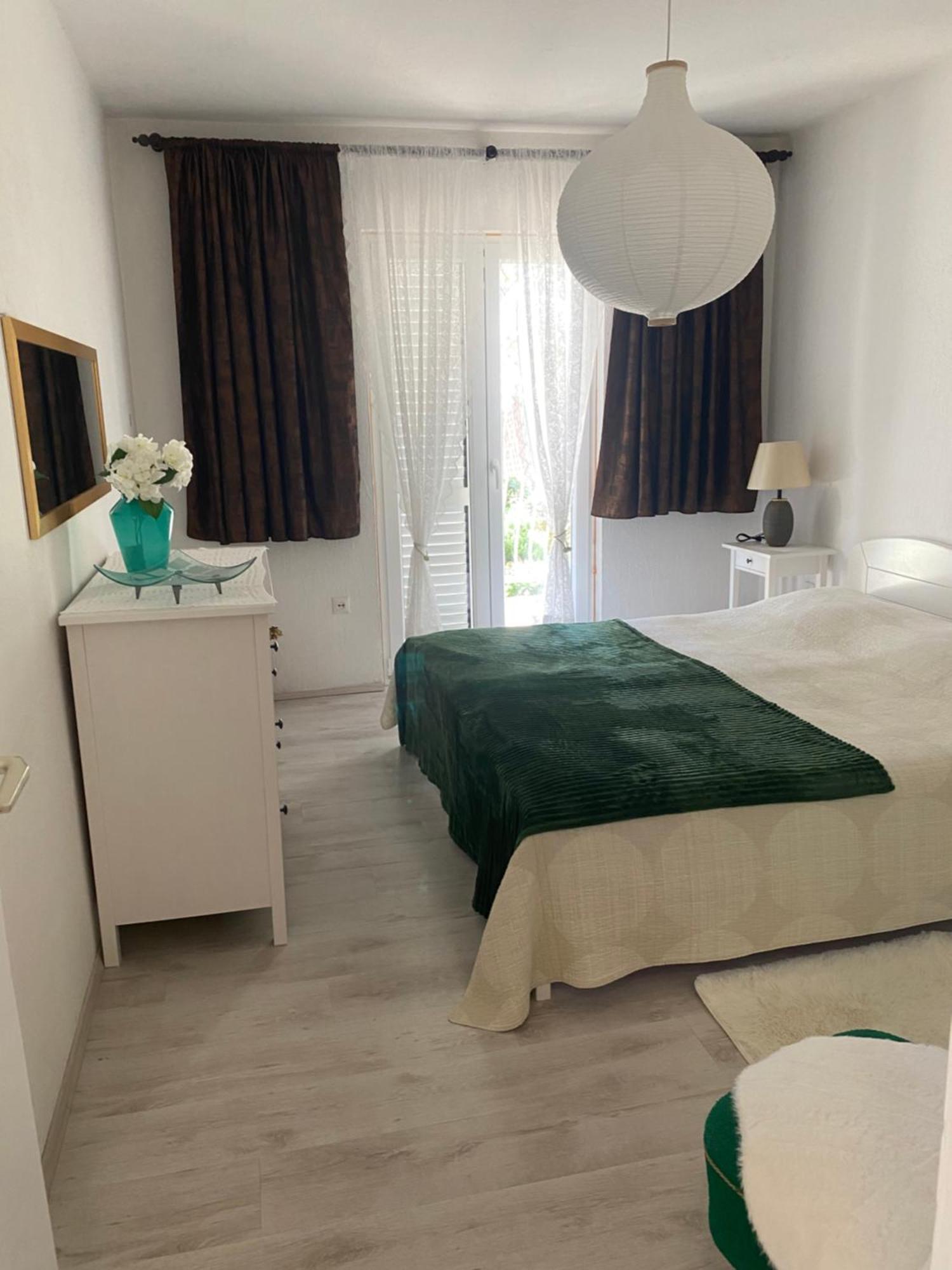 Apartmani Kate Stari Grad  Exteriér fotografie